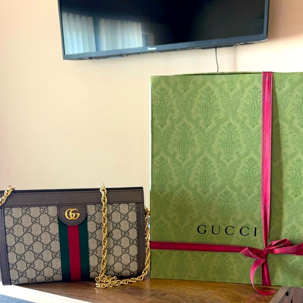 Gucci Ophida Small Shoulder Bag - Picture 1 of 5